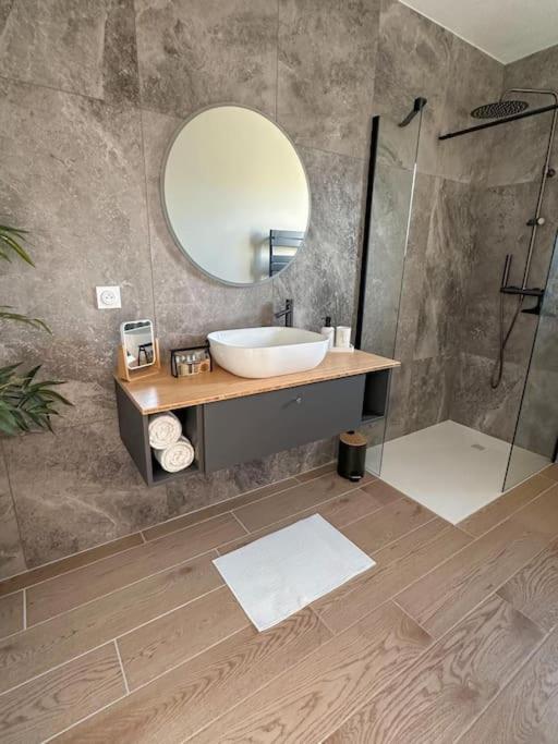Studio Independant Marigny-Saint-Marcel Ngoại thất bức ảnh